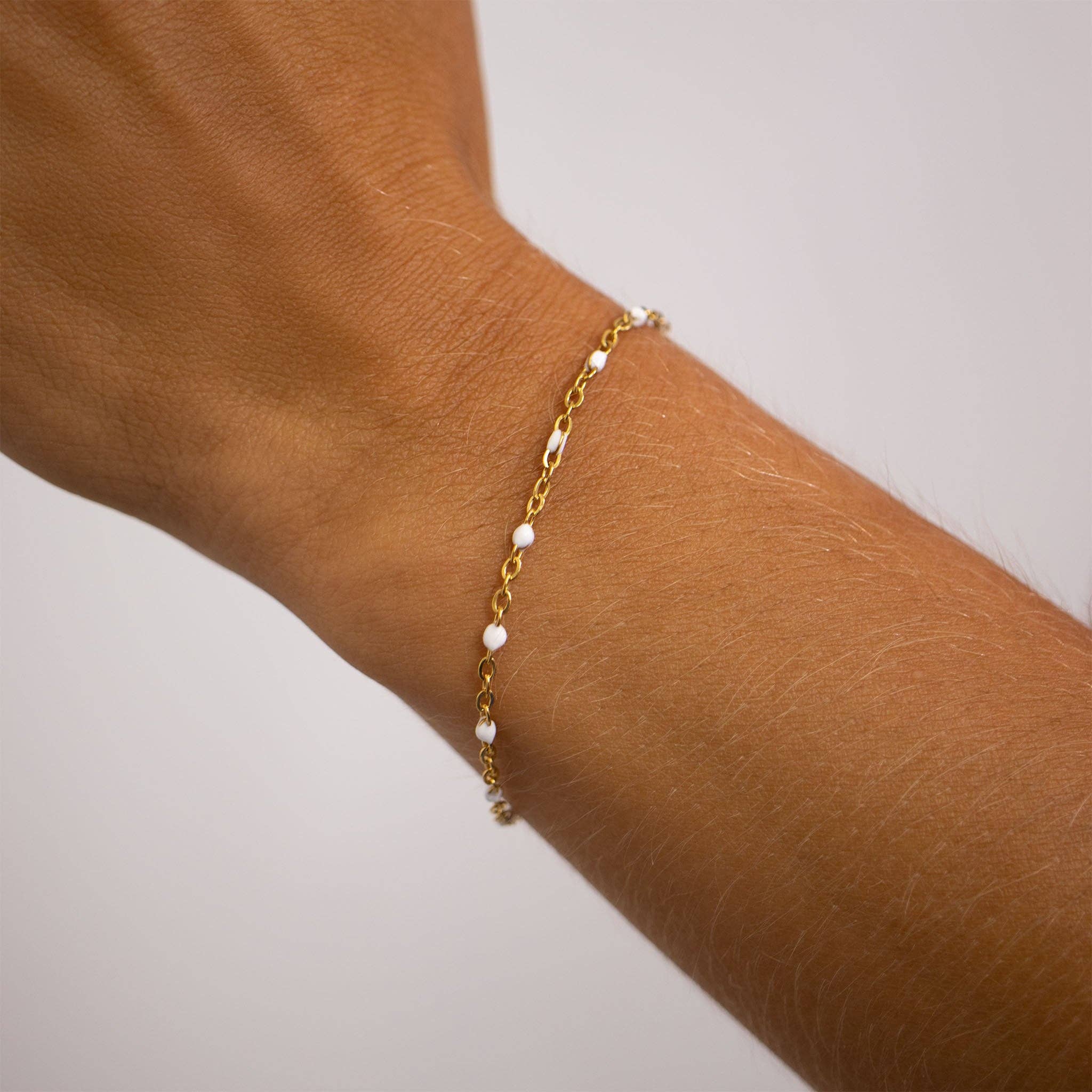 18K Gold PVD Stainless Steel White Confetti Chain Bracelet