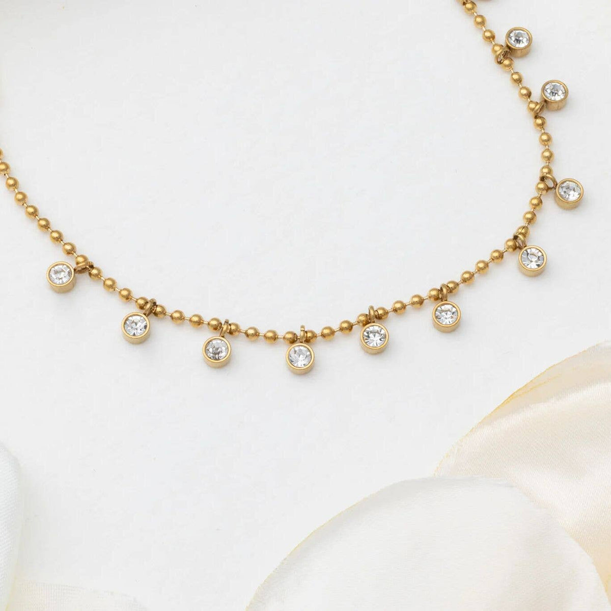 18K Gold PVD Stainless Steal Round Stone Dangle Necklace - KM Jewelry Co.