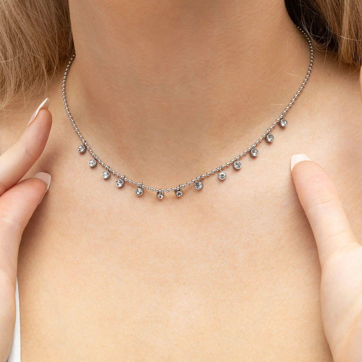 18K Gold PVD Stainless Steal Round Stone Dangle Necklace - KM Jewelry Co.