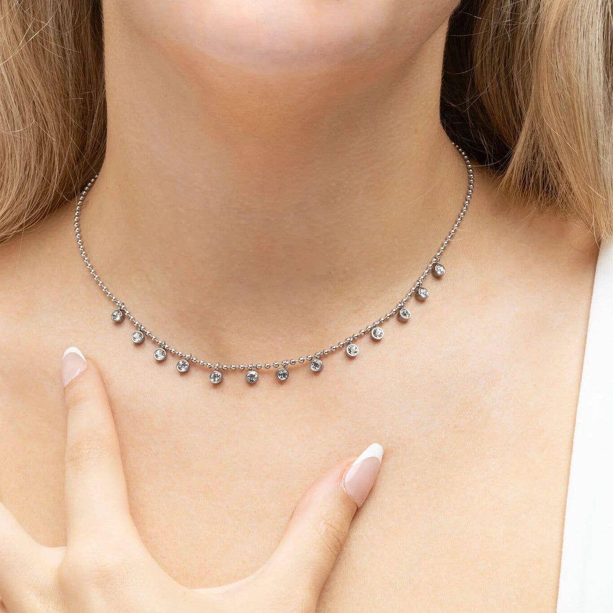 18K Gold PVD Stainless Steal Round Stone Dangle Necklace - KM Jewelry Co.