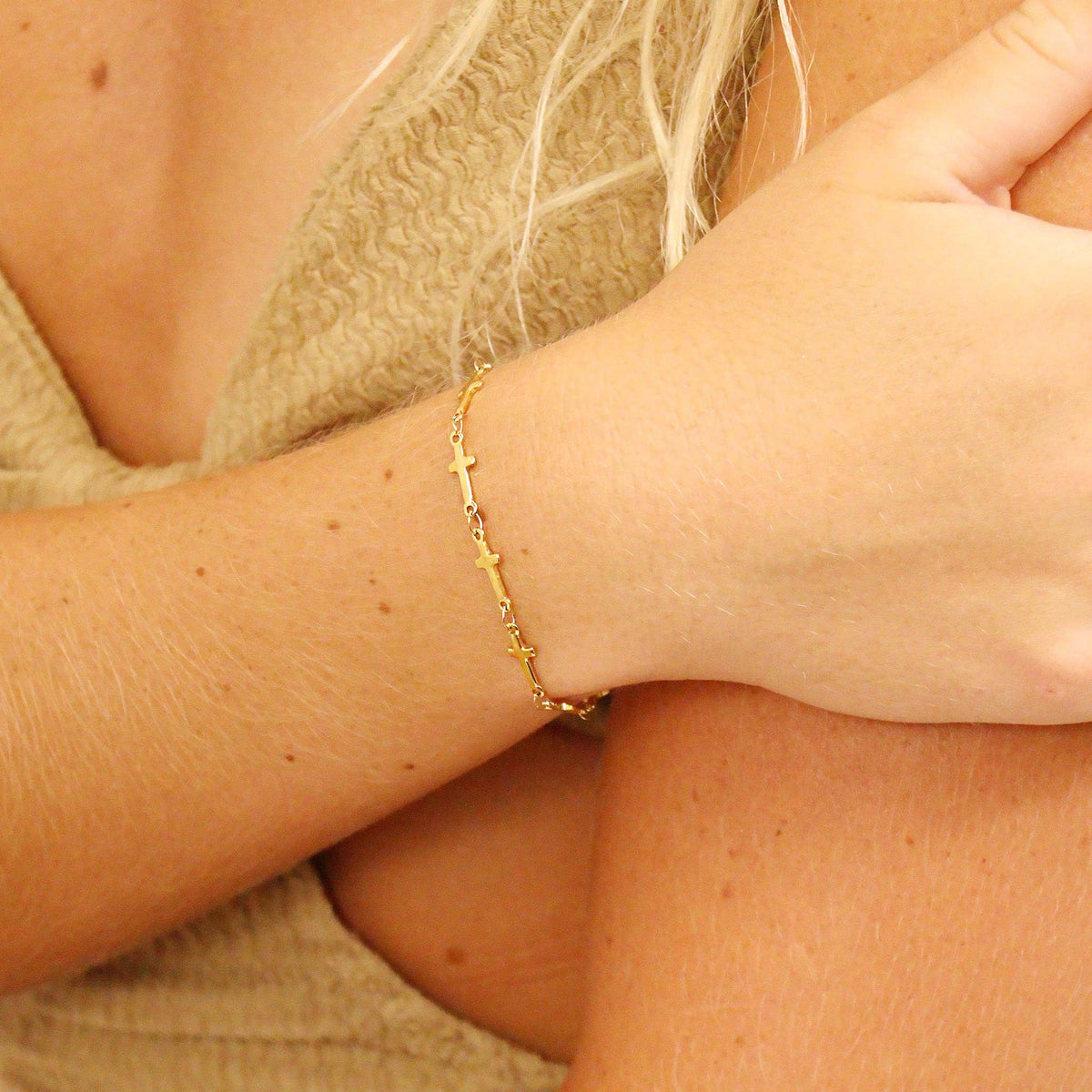 18K Gold PVD Stainless Steel Cross Chain Bracelet - KM Jewelry Co.