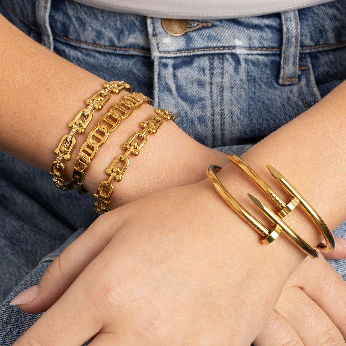 18K Gold PVD Stainless Steel Stone Hardware Bangle - KM Jewelry Co.