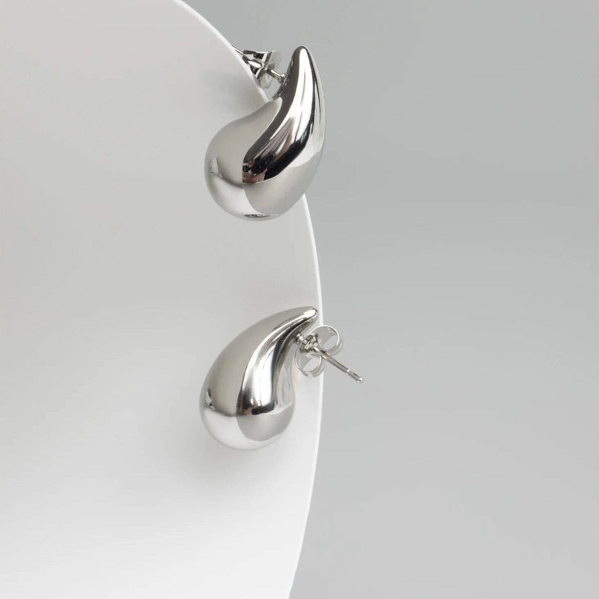 18K Gold PVD Stainless Steel Tear Drop Stud Earrings - KM Jewelry Co.