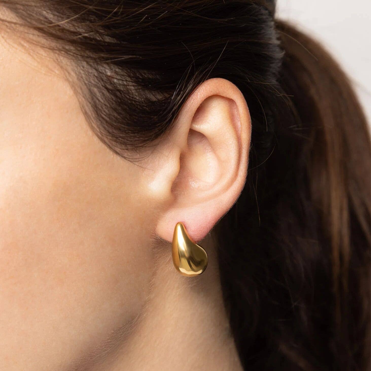 18K Gold PVD Stainless Steel Tear Drop Stud Earrings