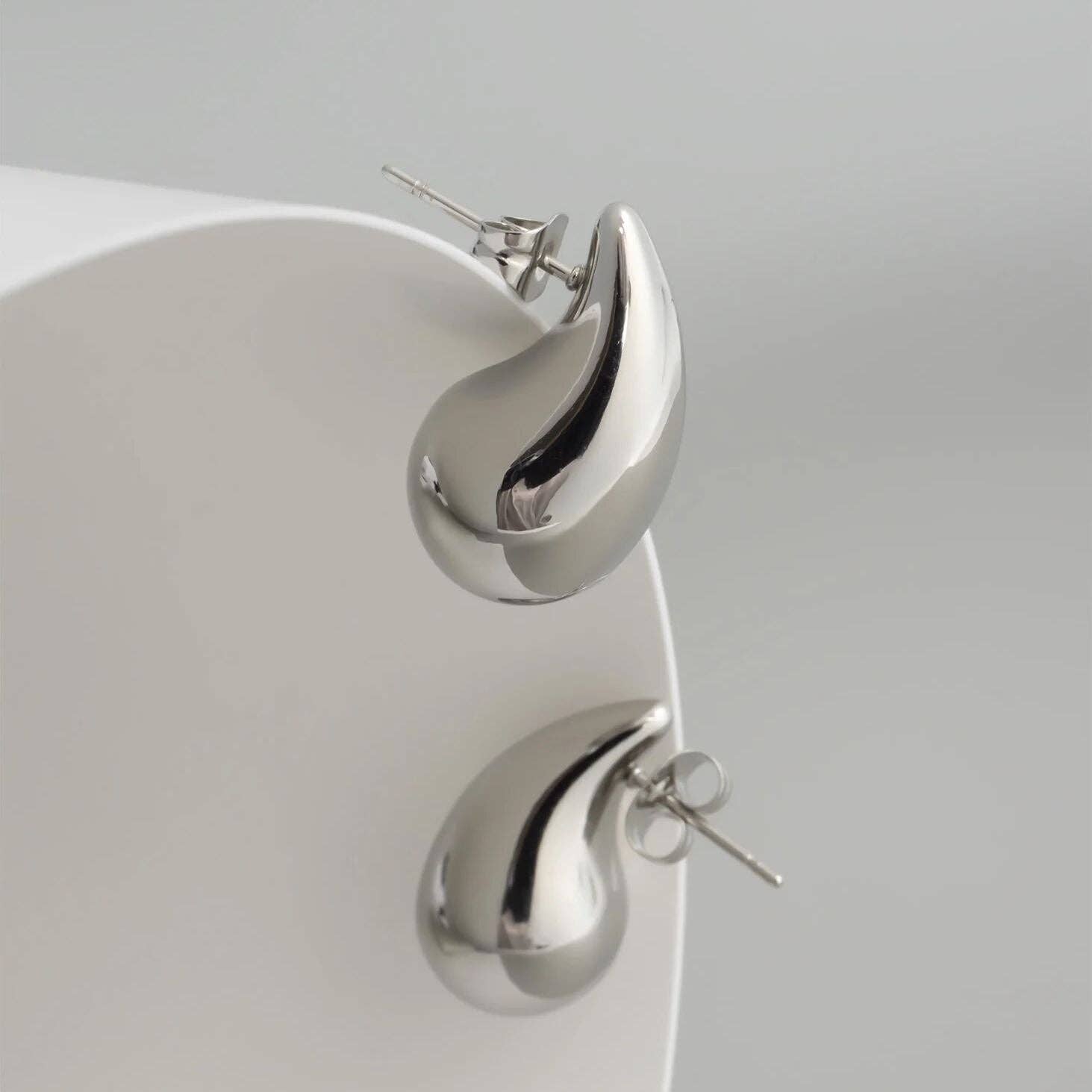 18K Gold PVD Stainless Steel Tear Drop Stud Earrings