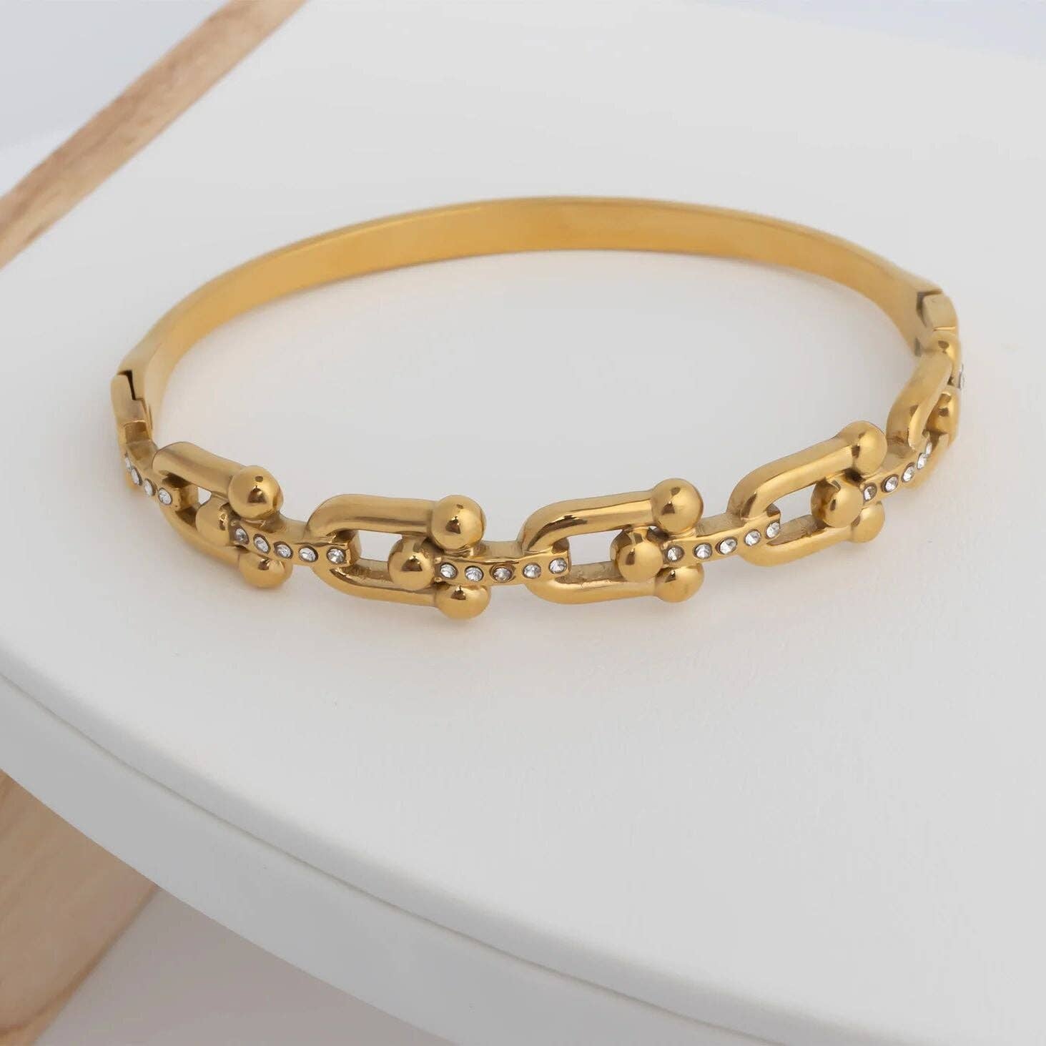 18K Gold PVD Stainless Steel Stone Hardware Bangle