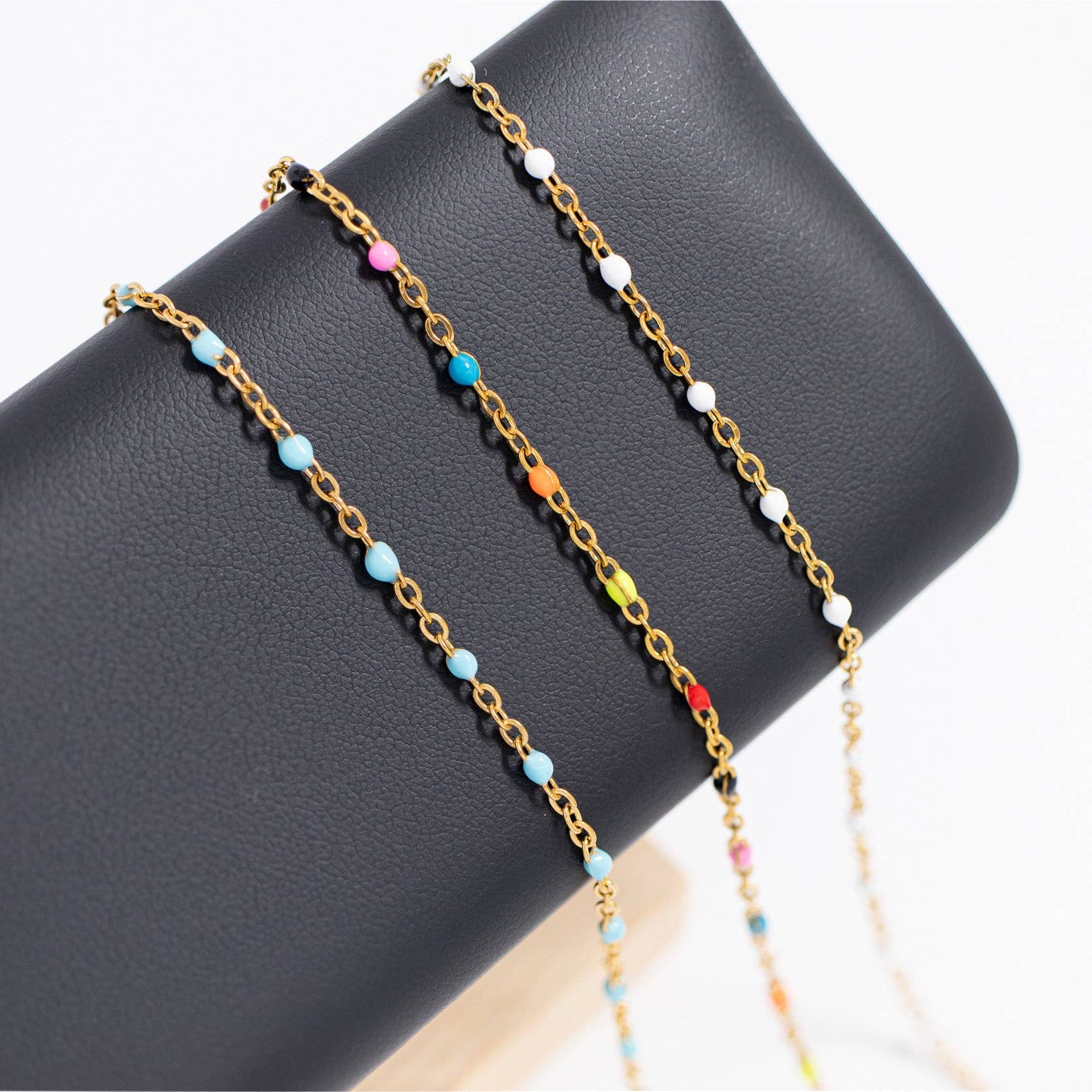 18K Gold PVD Stainless Steel White Confetti Chain Bracelet